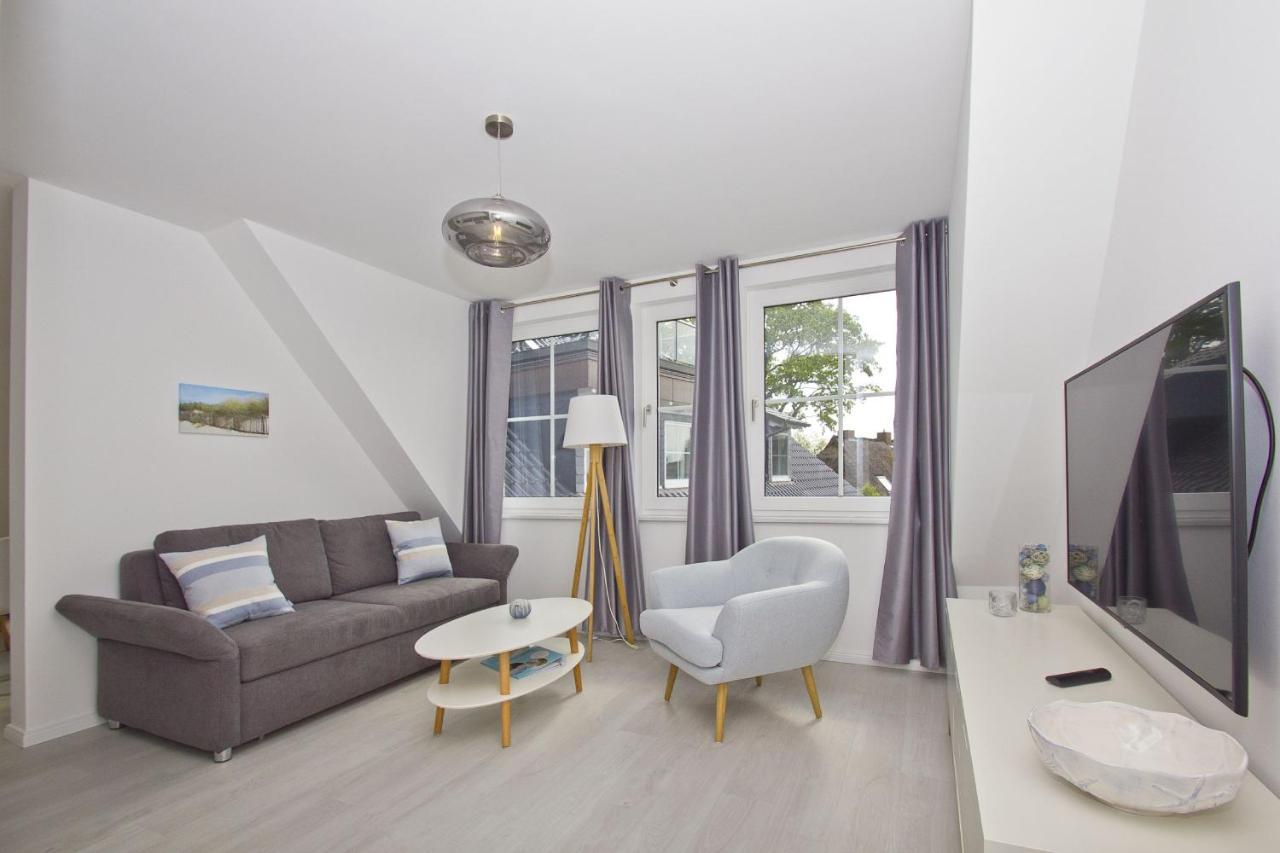 Gratis Nutzung Vom Ahoi Erlebnisbad Und Sauna In Sellin - Haus Inselwind Fewo Meerwellen Groß Zicker Extérieur photo