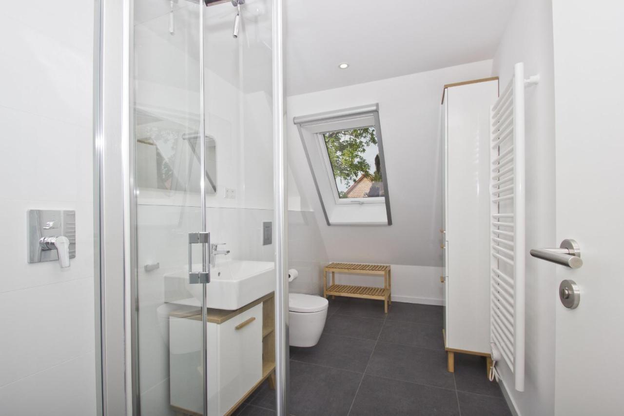 Gratis Nutzung Vom Ahoi Erlebnisbad Und Sauna In Sellin - Haus Inselwind Fewo Meerwellen Groß Zicker Extérieur photo